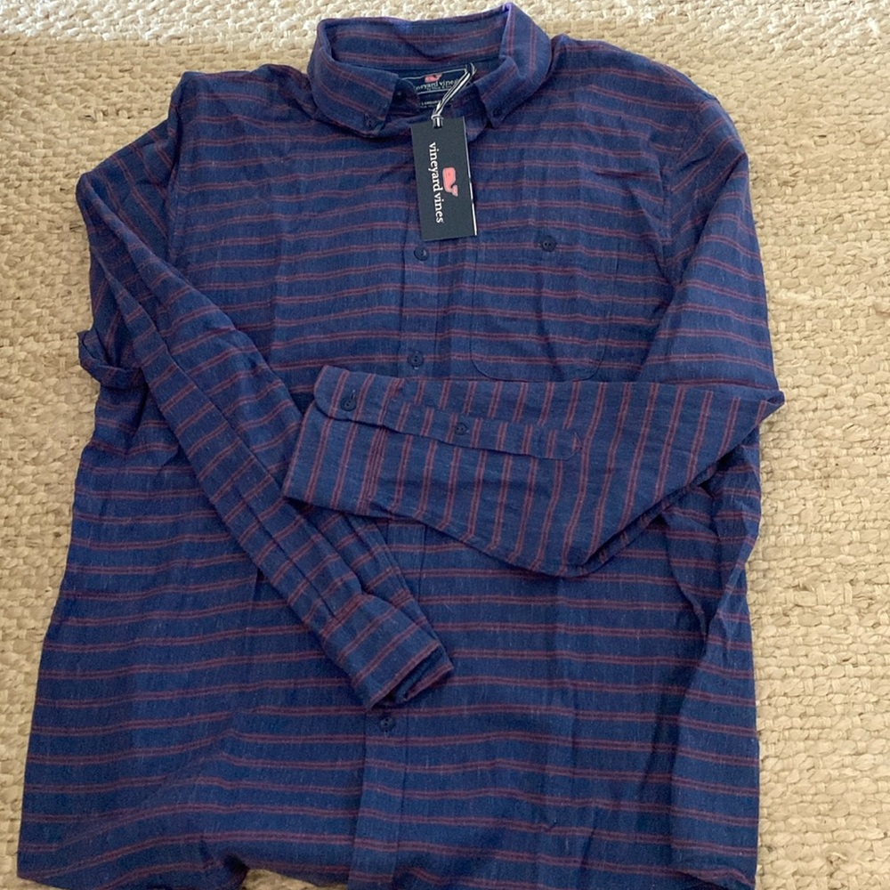 Men’s Vineyard Vines long sleeve shirt